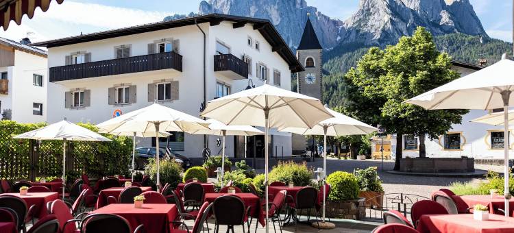 多洛米蒂阿纳图尔酒店(Artnatur Dolomites Hotel & Spa)图片