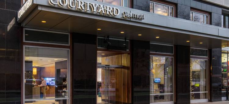 波特兰市中心万怡酒店(Courtyard Portland City Center)图片