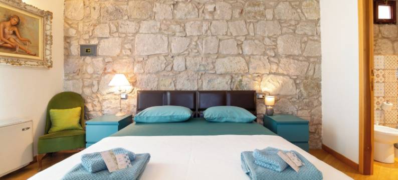 博萨之眼之家 1873(Bosa Eye House 1873)图片