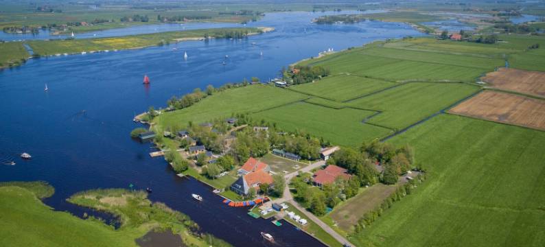 水屋Skries在Nes(Waterlodge Skries in Nes)图片