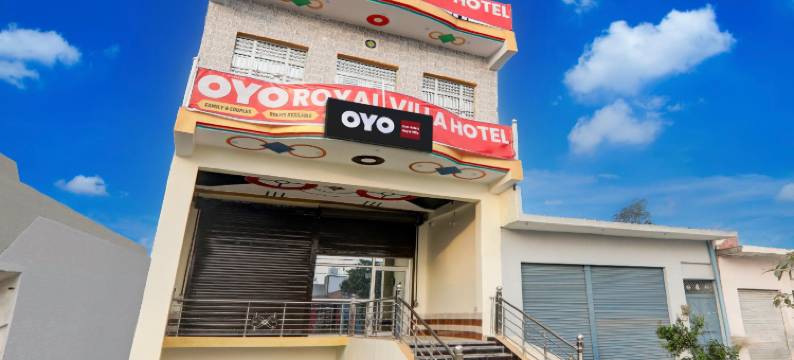 Spot on by OYO Royal Villa Hotel图片