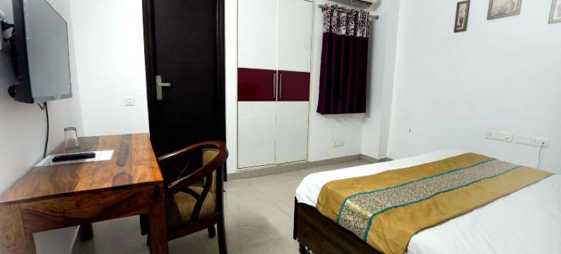 古普塔住宅酒店(靠近阿吉纳拉遗产)(Gupta Residency Near Ajnara Heritage)图片