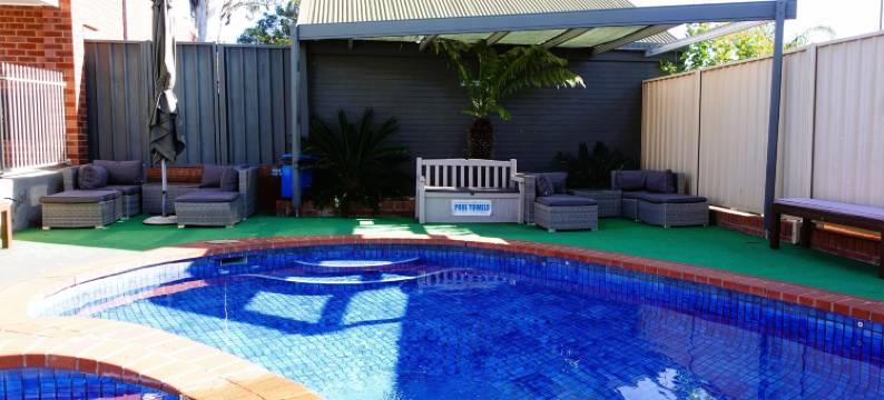 黄金礁汽车旅馆(Golden Reef Motor Inn)图片