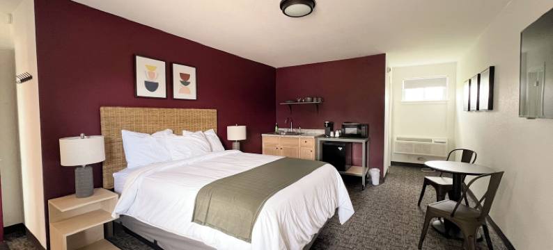 游牧汽车旅馆-国际瀑布,明尼苏达-靠近加拿大边境(The Nomad Motel - International Falls, MN - Near Canadian Border)图片