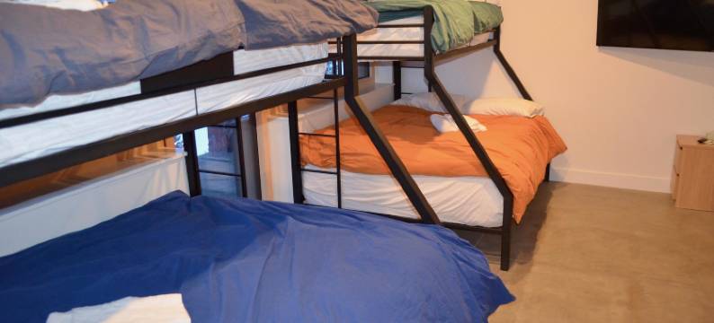 Timberline Haus 3卧室家庭住房由RedAwning提供(Timberline Haus 3 Bedroom Home by RedAwning)图片