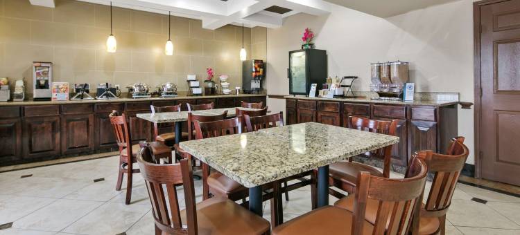 乔治敦贝斯特韦斯特优质套房酒店(Best Western Plus Georgetown Inn  Suites)图片