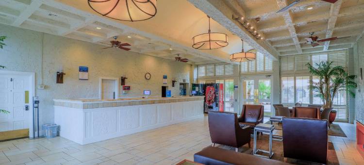 24街凤凰城机场希尔顿合博套房酒店(Motel 6 Phoenix, AZ – Sky Harbor)图片