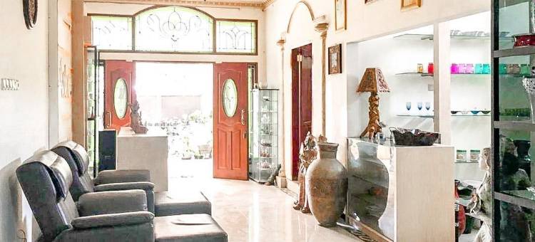 梵德拉民宿清真-红门酒店合作(Vandhela Homestay Syariah Mitra RedDoorz)图片