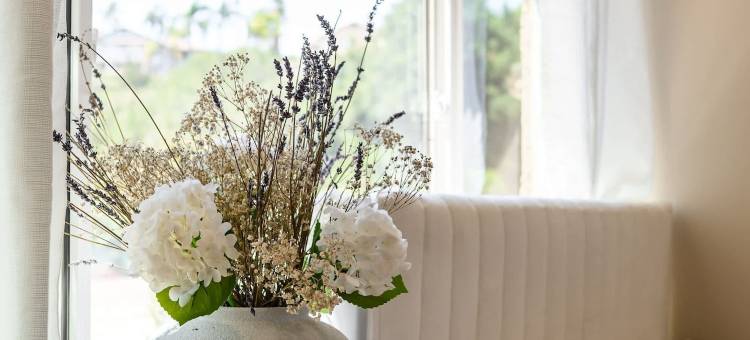 宁静自然度假屋，私人花园，舒适魅力(Tranquil Nature Retreat Private Patio & Cozy Charm)图片