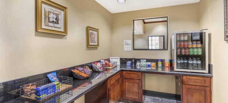 米里奥拉贝斯特韦斯特酒店(Best Western Mineola Inn)图片