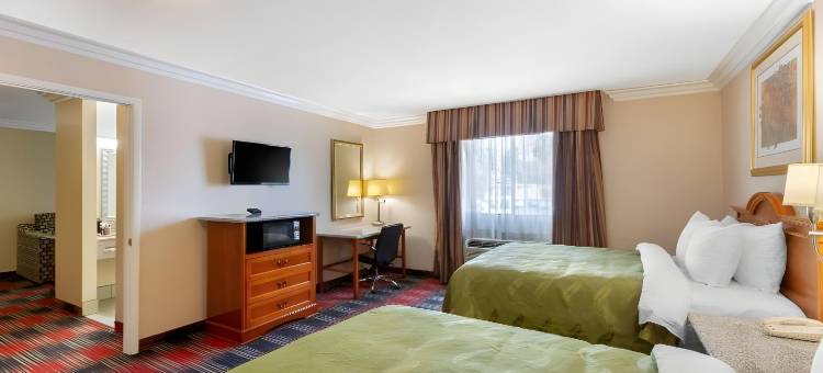 欧申赛德凯艺套房酒店-近彭德尔顿营(Quality Inn & Suites Oceanside Near Camp Pendleton)图片