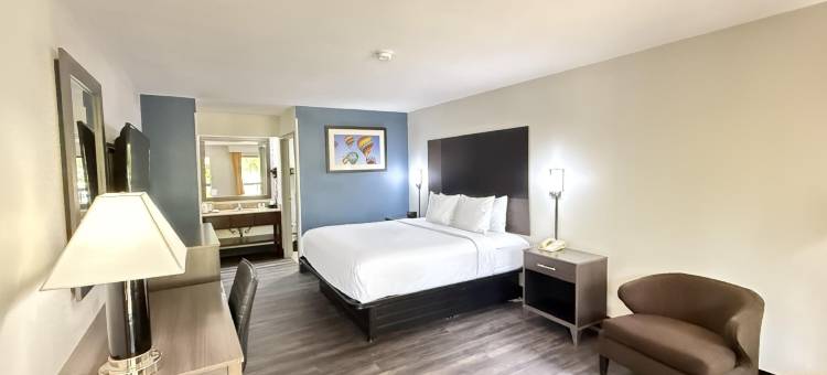 塔拉哈西呗盟套房酒店(Baymont by Wyndham Tallahassee)图片