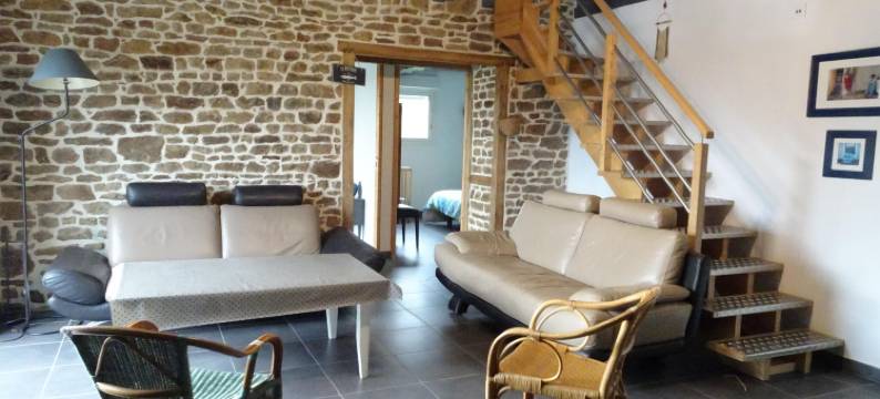 Country House near Mont St. Michel图片