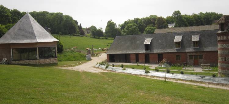 Cottage in Le Bourg-Dun near the Sea图片