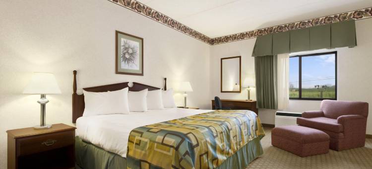 科宾呗盟套房酒店(Baymont by Wyndham Corbin)图片