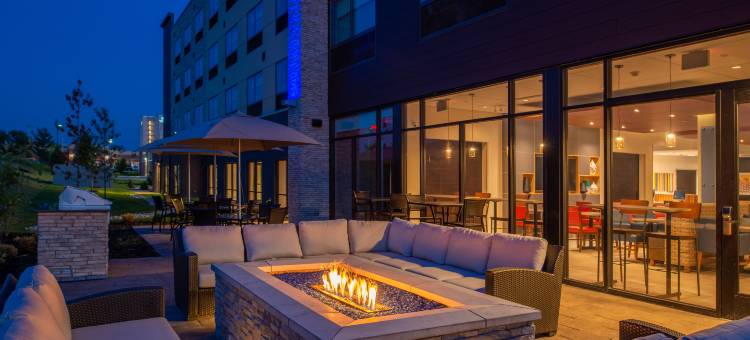 Holiday Inn Express & Suites Olathe West图片