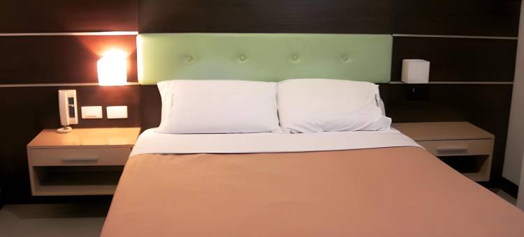 奥隆阿波旅游酒店(Olongapo Travel Lodge)图片