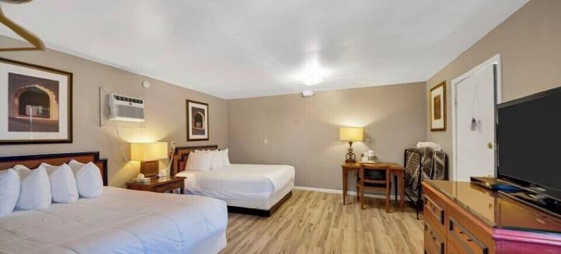 Badlands酒店和露营地(Badlands Hotel & Campground)图片