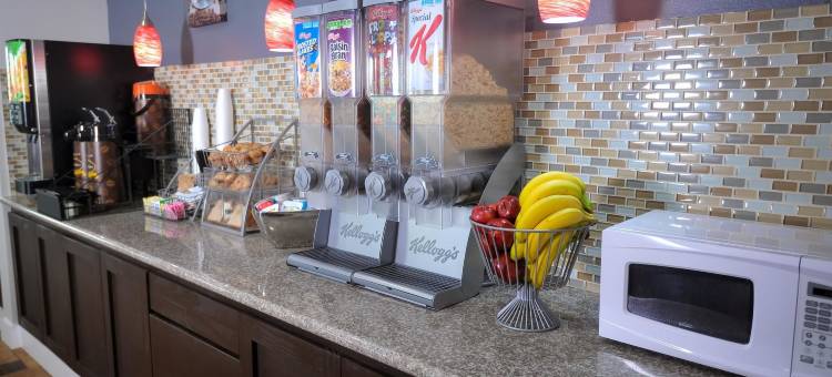 特勒尔速 8 酒店(SureStay By Best Western Terrell)(SureStay Hotel by Best Western Terrell)图片