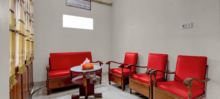 OYO 94920 伊莱亚之家明吉兰(OYO 94920 House Of Elea Minggiran)图片