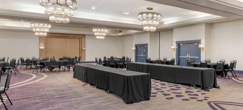 布鲁克林中心贝斯特韦斯特酒店及会议中心(Comfort Inn)图片