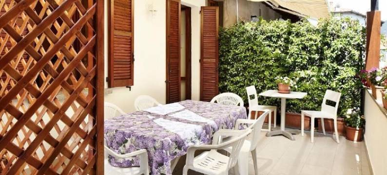 波尔蒂奇民宿 - 伽诺比奥妙(I Portici B&B - Cernobbio)图片