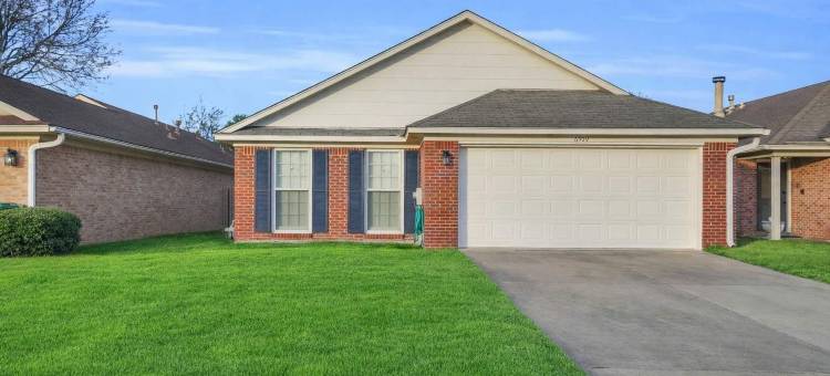 蒙哥马利的装修后带游戏室的家(Renovated Home With Game Room in Montgomery)图片