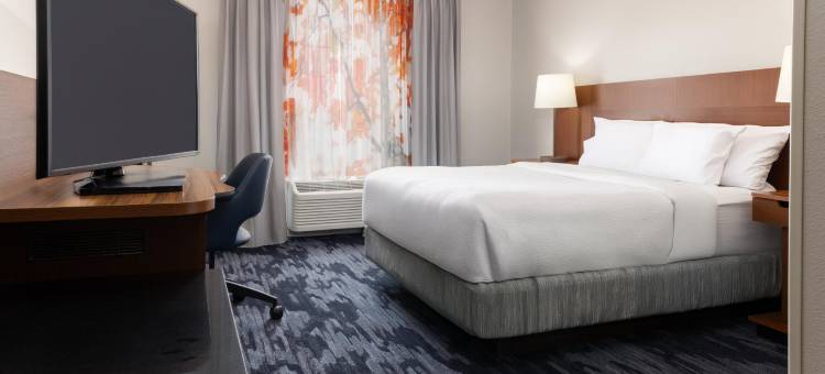辛辛那提东门万枫套房酒店(Fairfield Inn & Suites Cincinnati Eastgate)图片