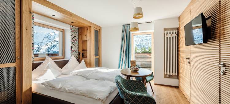 戈尔登博格酒店(Hotel Goldener Berg)图片