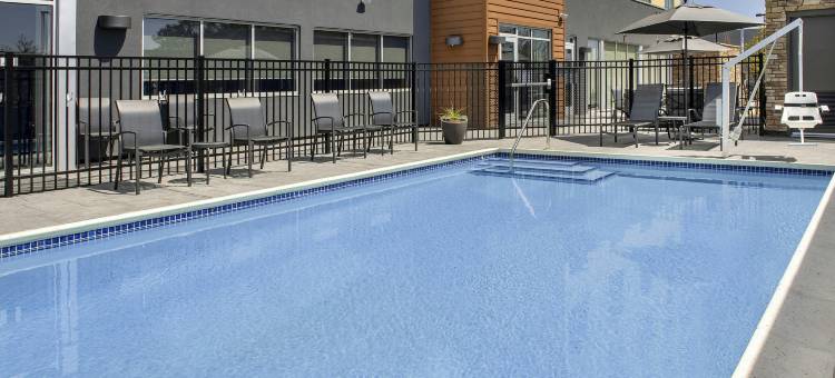 Fairfield Inn & Suites Santa Rosa Rohnert Park图片