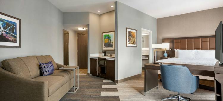 堪萨斯城市中心十字路口欢朋套房酒店(Hampton Inn & Suites Kansas City Downtown Crossroads)图片