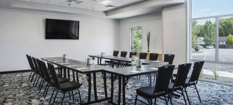 温尼伯万枫酒店及套房(Fairfield Inn & Suites Winnipeg)图片
