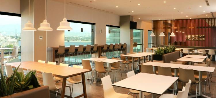 万豪City Express蒙特雷大学区酒店(City Express by Marriott Monterrey Universidad)图片