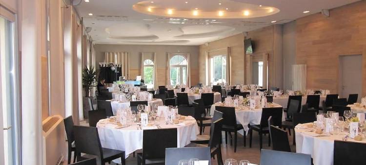 斯希布洛萨科之域水疗高尔夫度假村(Domaine De Cicé-Blossac)图片