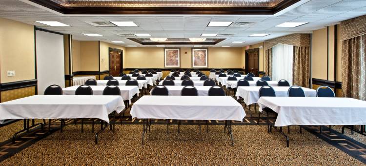 智选假日套房酒店翠华(Holiday Inn Express & Suites Indianapolis South – Greenwood)图片