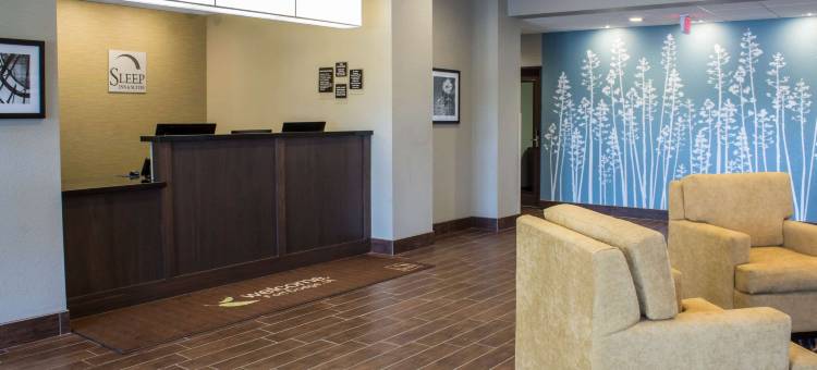 道奇堡舒眠套房酒店(Sleep Inn & Suites Fort Dodge)图片