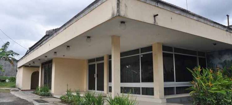 阿曼加冷亚惹酒店(Hotel Aman Karanganyar)图片