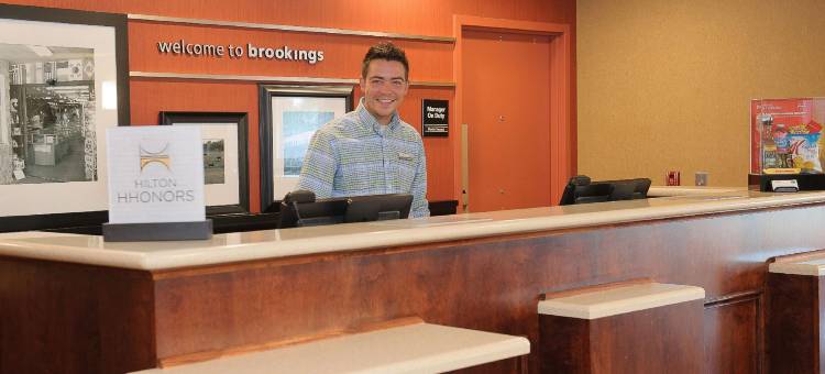 布鲁金斯欢朋套房酒店(Hampton Inn & Suites Brookings)图片