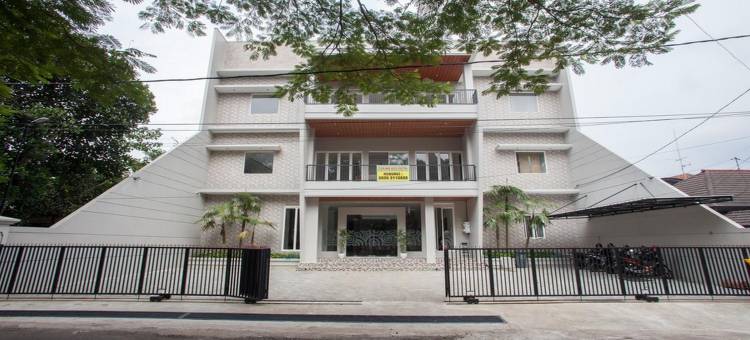 红多兹伊斯兰酒店-近近玛琅州立大学(RedDoorz Syariah Near Universitas Negeri Malang)图片