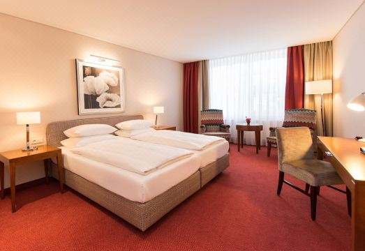 Best Western Plus Hotel St. Raphael Hotel Overview