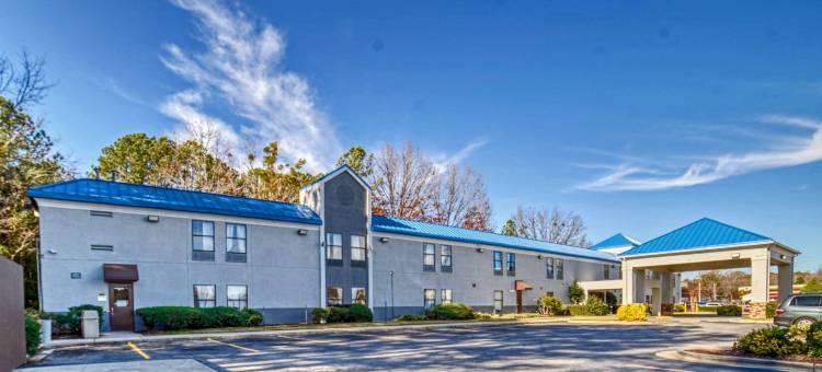 伊克诺旅馆-罗利靠近核桃溪露天剧场(Econo Lodge Raleigh Near Walnut Creek Amphitheatre)图片