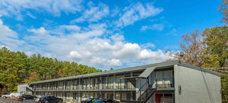 科洛尼尔海茨 I-95 罗德威酒店(Rodeway Inn Colonial Heights I-95)图片