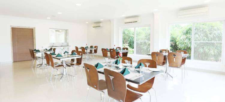 里辛花园酒店(Hotel Rishi Gardens)图片