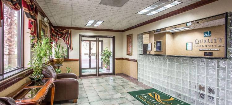 凯艺套房酒店-杰克逊堡入口(Quality Inn & Suites Ft. Jackson Maingate)图片