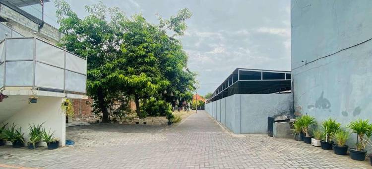 红多兹Plus酒店-近泗水西托商场(RedDoorz Plus Near Cito Mall Surabaya)图片