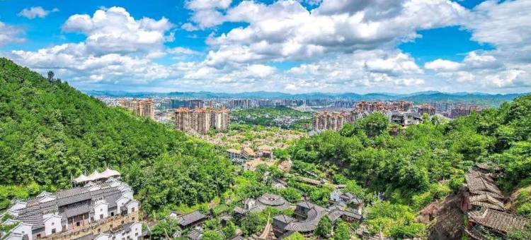 锌锌民宿(圣山南路分店)图片