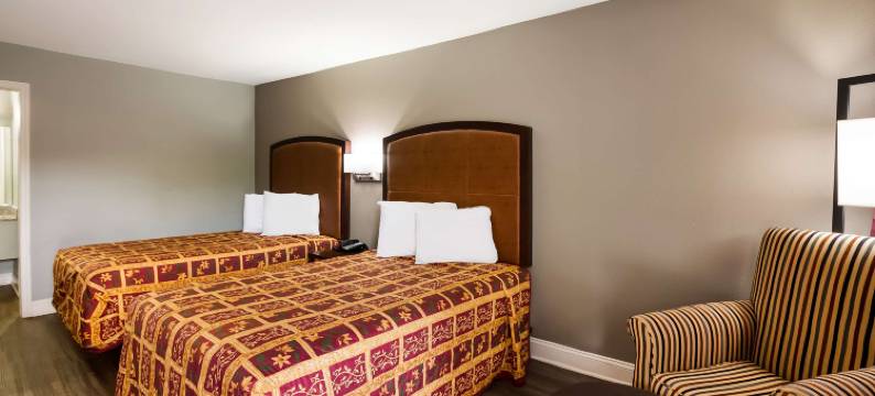 费耶特维尔骑士酒店(Knights Inn Fayetteville - Fort Bragg)图片