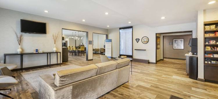 纳什维尔机场贝斯特韦斯特优质酒店(Best Western Plus Nashville Airport Hotel)图片