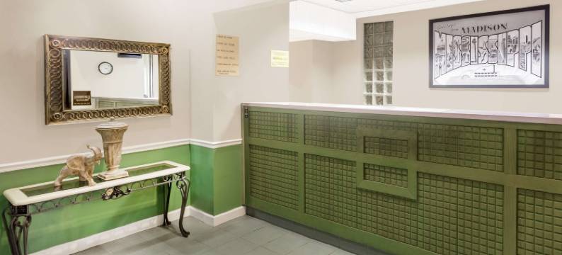 麦迪逊-里奇兰地区温德姆速8酒店(Super 8 by Wyndham Madison/Ridgeland Area)图片