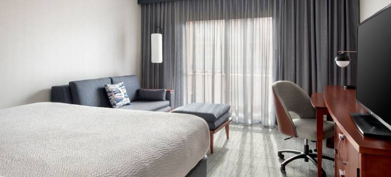 纽黑文沃灵福德万怡酒店(Courtyard New Haven Wallingford)图片